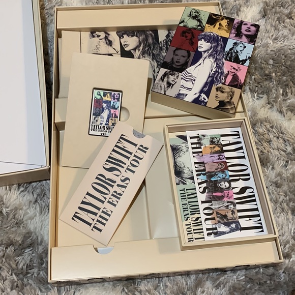 Taylor Swift Eras Tour Houston VIP box - Picture 4 of 7